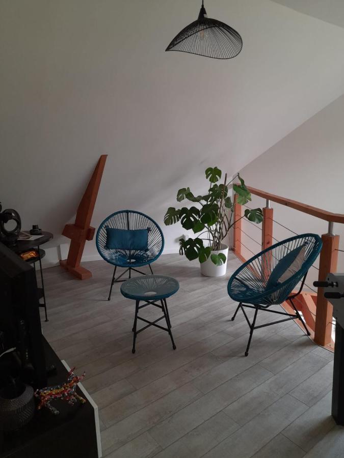 Chambre Dans Un Ecrin De Verdure Angrie Dış mekan fotoğraf